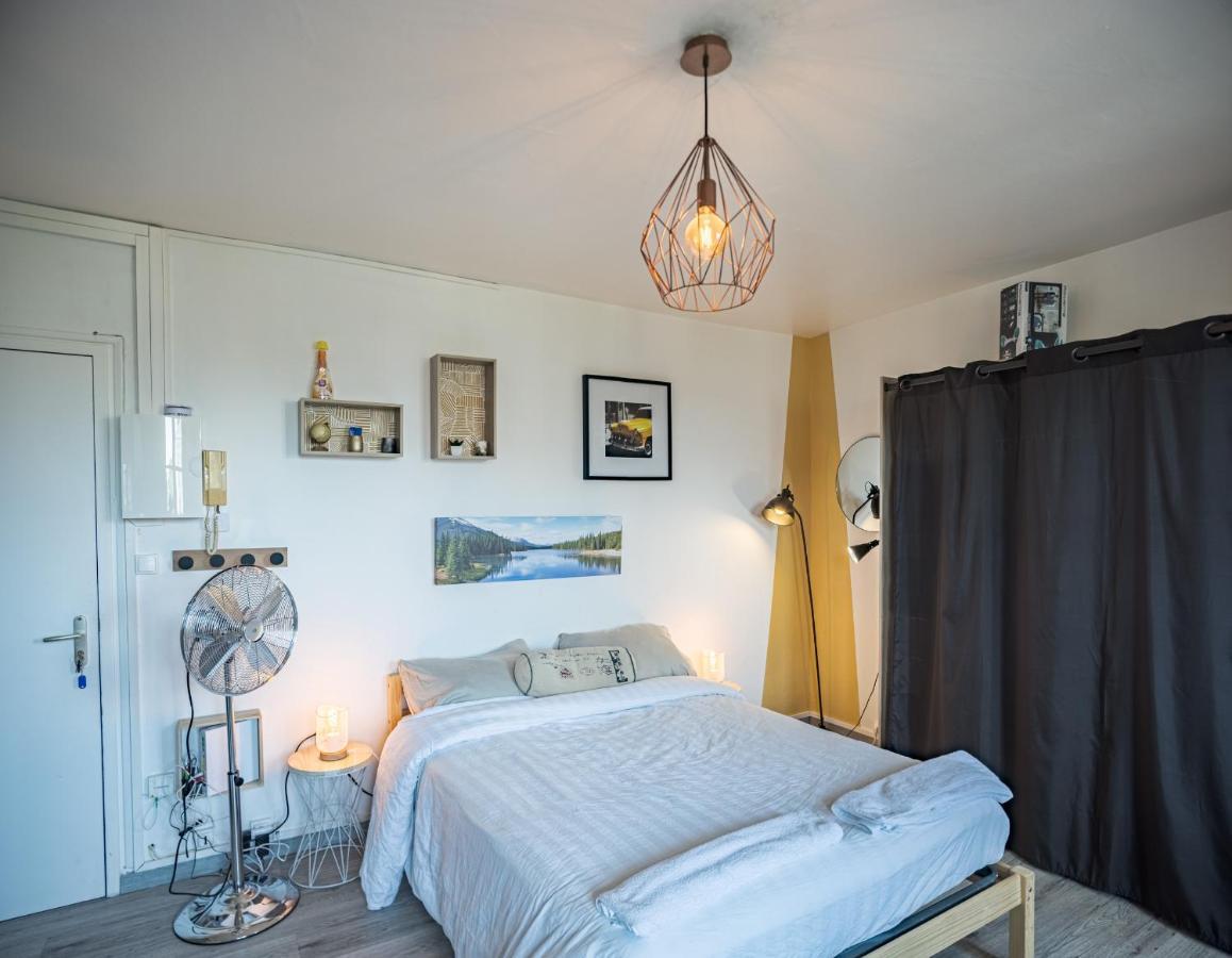 Studio De La Seine - Balcon - Hypercentre - Parking Inclus Apartment Troyes Ngoại thất bức ảnh